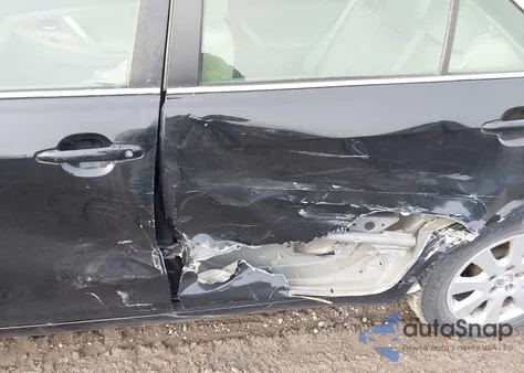 2007 Toyota Camry Xle z USA, uszkodzony, nr VIN 4T1BE46K27U091118